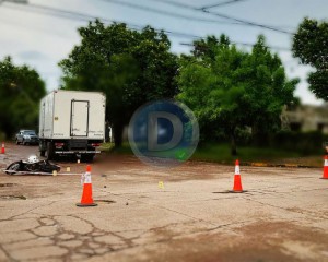 Falleció el joven motociclista que había colisionado con un camión en Avenida Independencia y Dr. Rivas