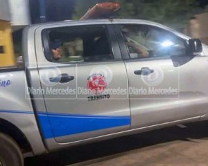 Intentaron secuestrar la moto, hubo tensión, fuga y dos inspectores heridos en barrio Comunicaciones