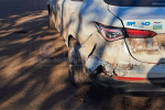 Chocaron un auto estacionado en barrio Castello y se dieron a la fuga