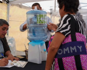 El Gobierno provincial llevó asistencia a los afectados por la creciente del río en Itatí