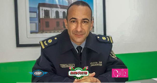  Rompieron Otra Vidriera En Plena Zona Céntrica.-