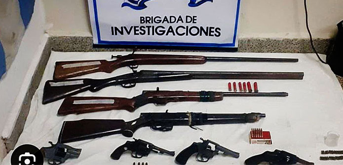 En un allanamiento secuestraron varias armas de fuego