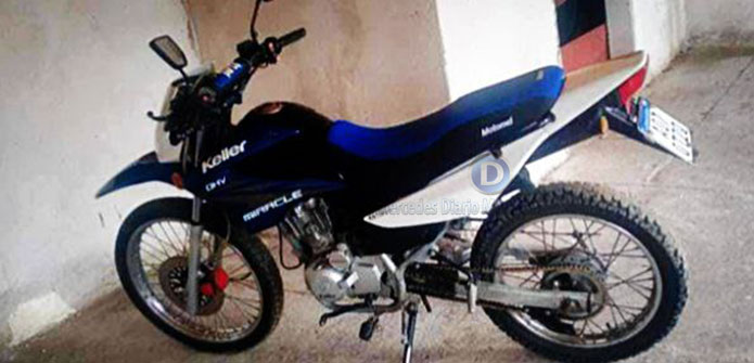 Robo en la madrugada de Mercedes, moto MotoMel 150cc desaparecida
